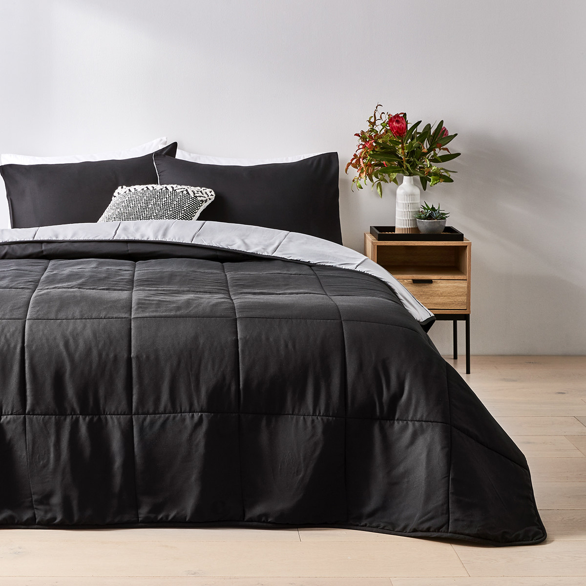 Reversible Comforter Set - Single Bed, Black | KmartNZ